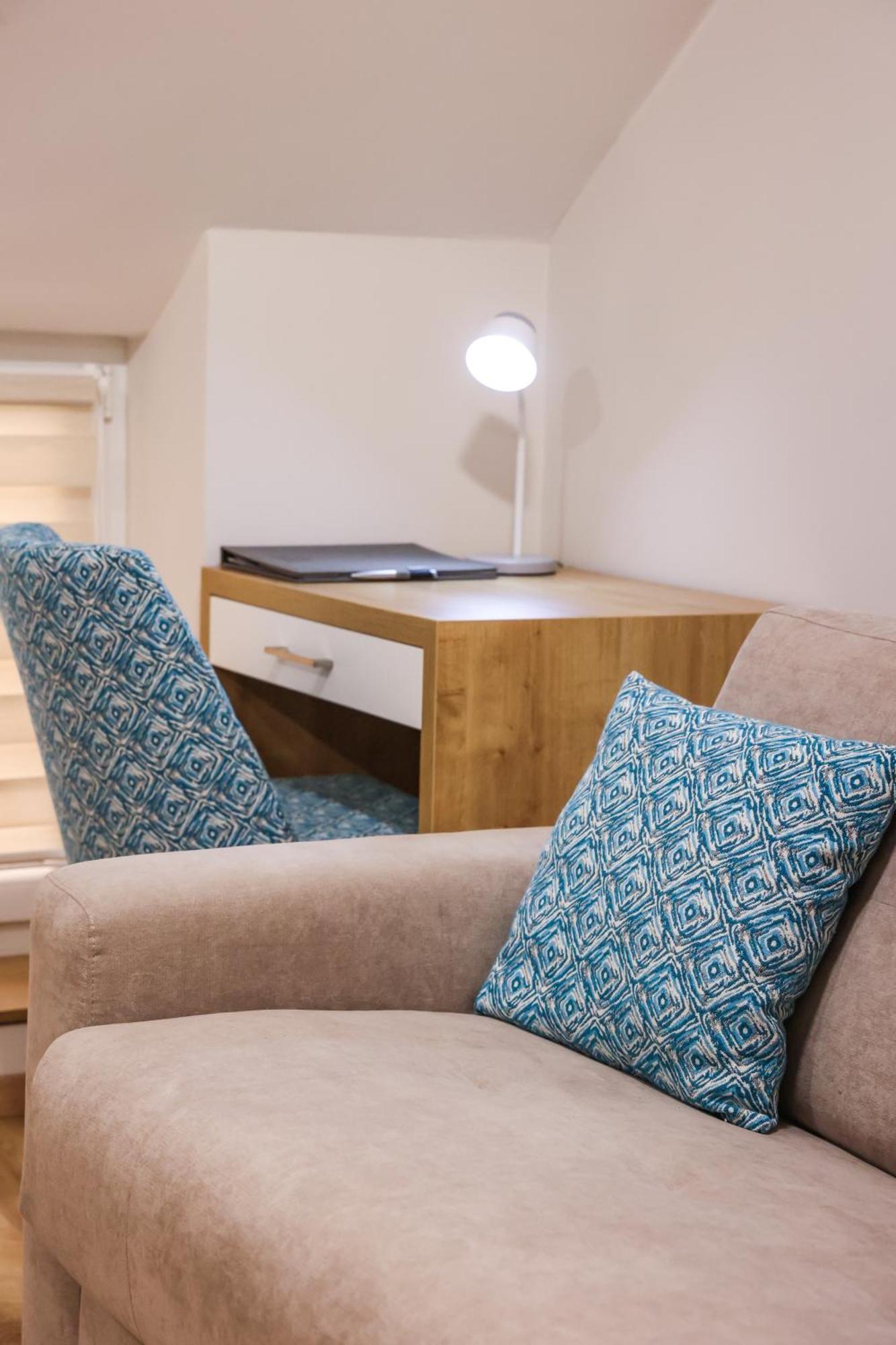 Grand Park Rooms & Apartments Čačak Esterno foto