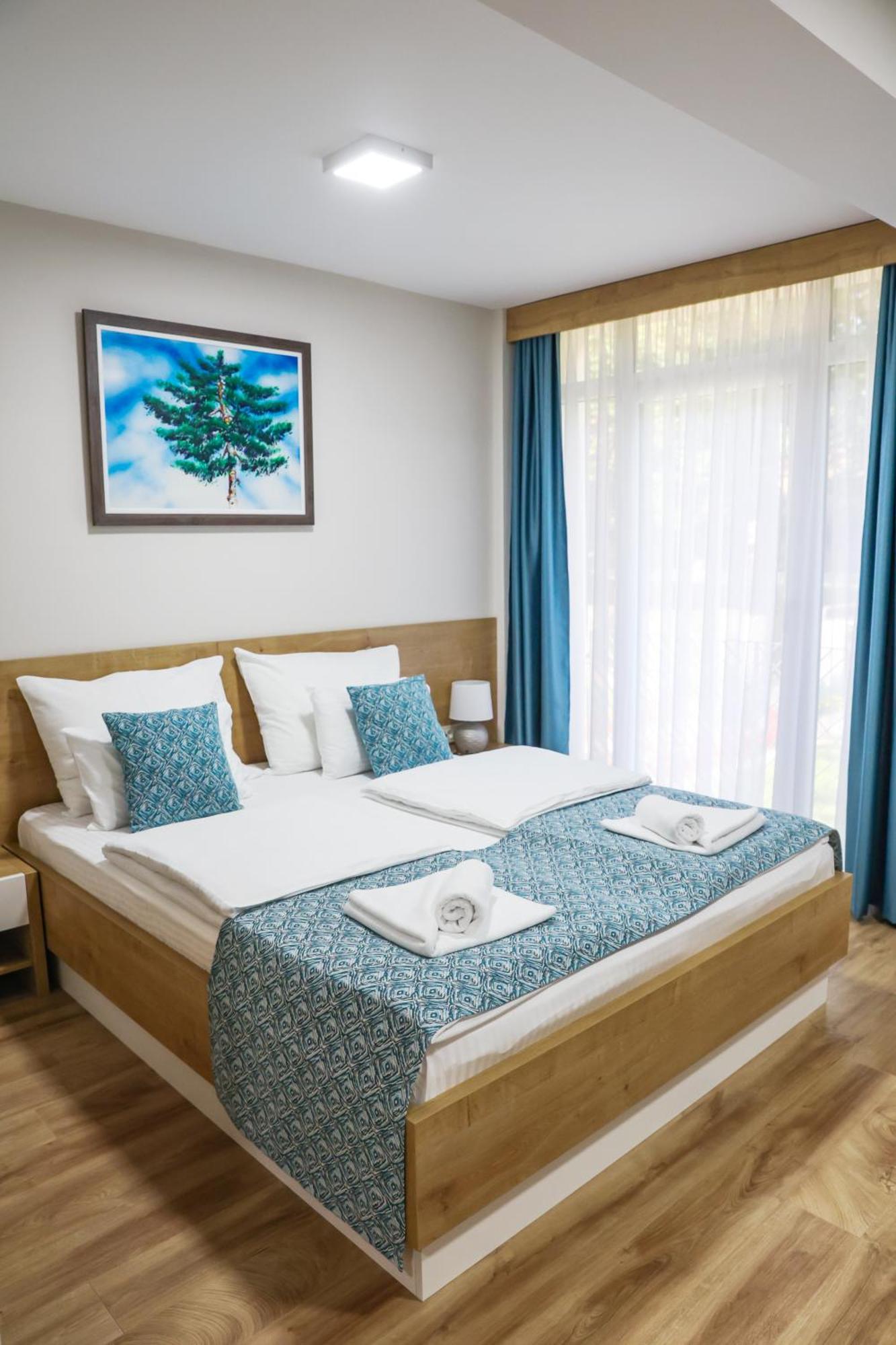 Grand Park Rooms & Apartments Čačak Esterno foto